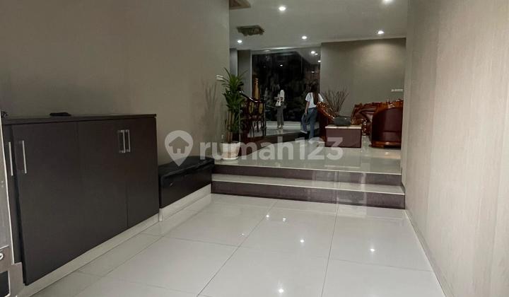 Dijual Rumah Florence PIK Uk 12x25 Furnish ada Ruangan Karaoke