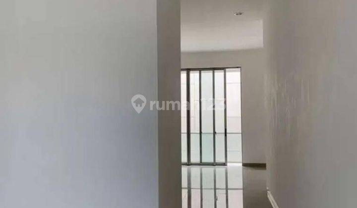 Dijual Rumah PIK 2 Manhattan Residence UK 8x25, msh ada cicilan 2