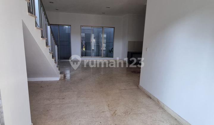 For Quick Sale: Golf Island 8x15 House In A Favorite Cluster 2