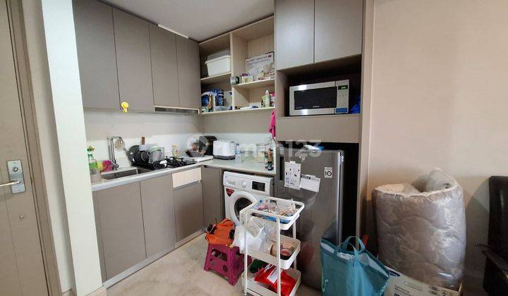 Apartement Gold Coast 1 BR Semi Furnished Bagus 2