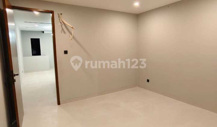 Dijual Brand New Muara Karang 4x15 Blok 2 Hadap Selatan 2