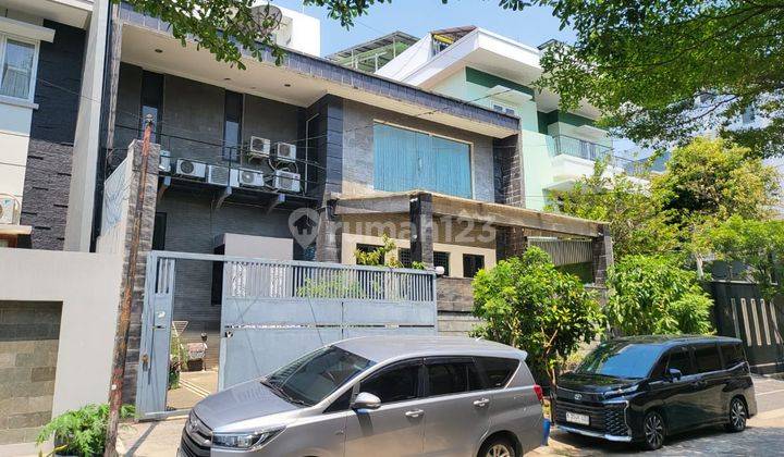 Rumah 2 Lantai Bagus Furnished SHM di Pluit Timur, Jakarta Utara 1