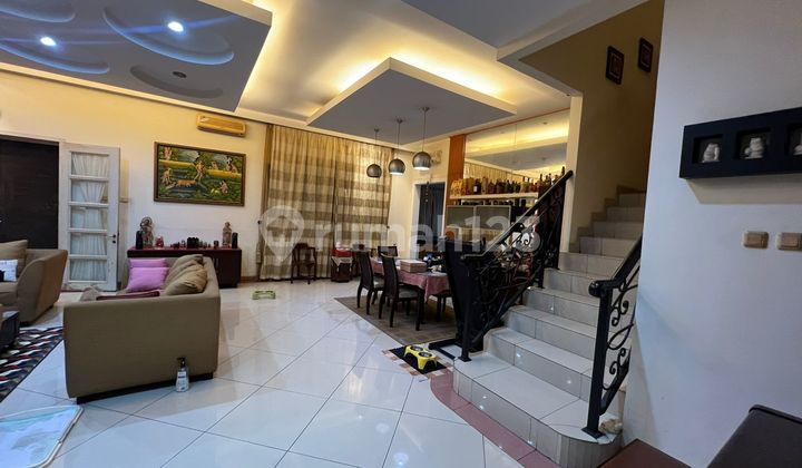 Dijual Rumah Pik 1 Bgm Uk 12X23 Fully Furnish Sudah Renov Siap Huni Hadap Selatan