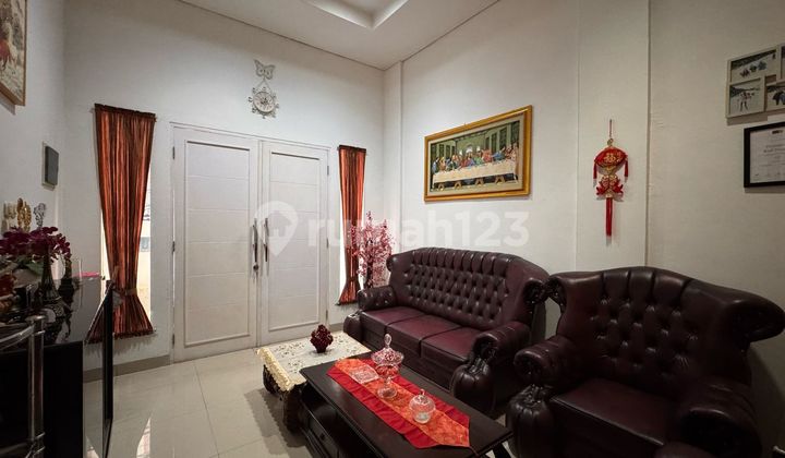 For Sale Muara Karang House Size 8x15 Semi Furnished 2