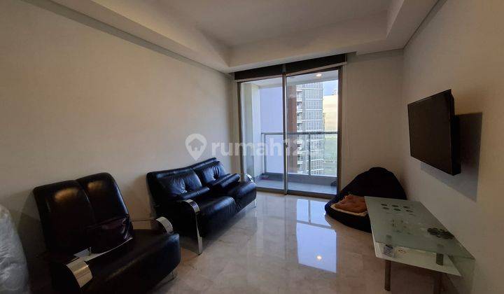 Apartement Gold Coast 1 BR Semi Furnished Bagus 1