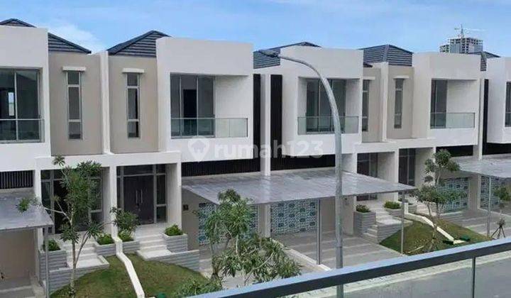 Rumah 2 Lantai Bagus Furnished SHM di Pik 2, Pantai Indah Kapuk 2