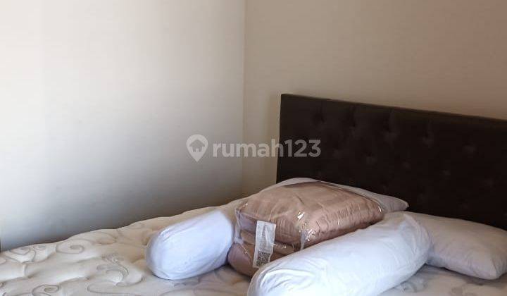 Apartement Gold Coast Tipe Studio Semi Furnished Bagus 1