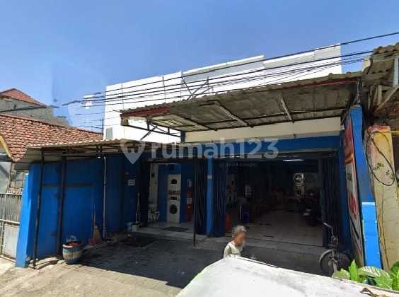 Petemon Shop House, Surabaya 2