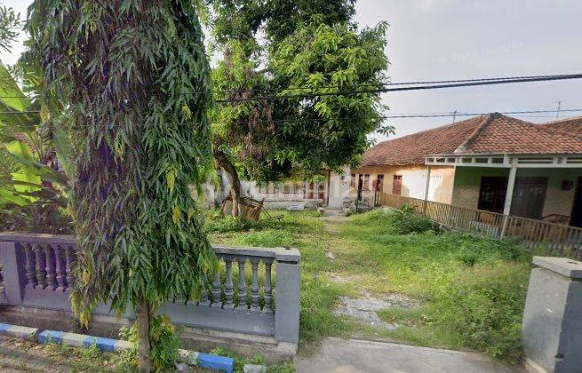 Rumah lama  Murah di pusat kota Jombang hitung tanah 2