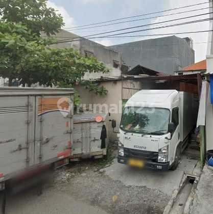 Rumah Dukuh Kupang, Surabaya 2