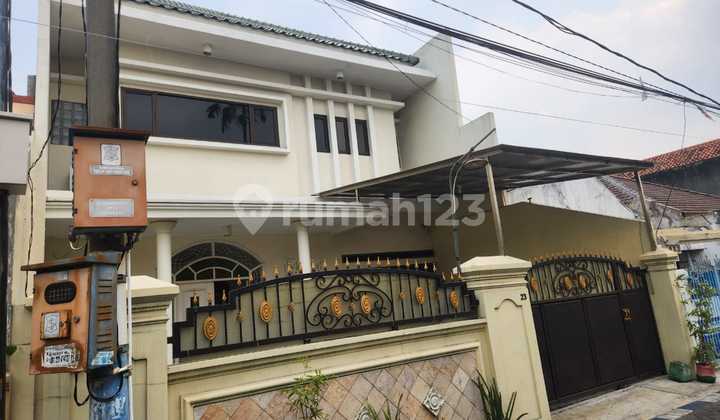 Rumah Sukomanunggal, Surabaya