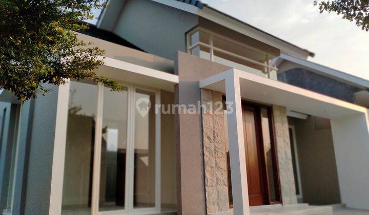 Rumah Murah dalam perumahan Greenland Royal Cirebon 1