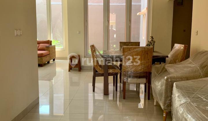 FOR SALE Ready-to-Occupy House with SHM in Alam Sutera, Tangerang 2