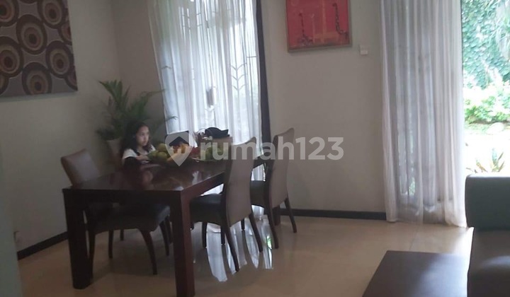 dijual Rumah lokasi bagus BSD Telaga Golf, Tangerang 2