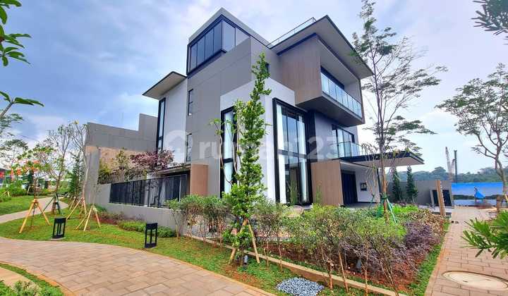 For Sale Luxury House TYPE 15 CORNER in Layton Cluster, Nava Park BSD, Tangerang