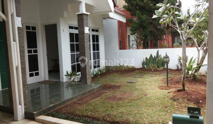 Rumah Terawat Semi Furnished Lokasi Dekat Pasar Modern Dan Eka Hospital Di Griya Loka Bsd City 1