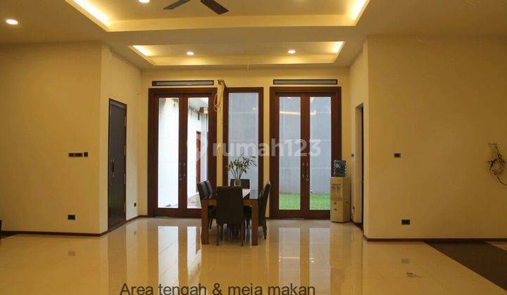 Rumah Mewah 2 Lantai Bangunan Mandiri di Bsd Delatinos, Tangerang 7
