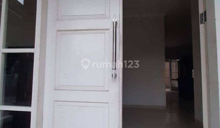 Rumah Menagio Semi Furnished Dekat Universitas Surya di Gading Serpong, Tangerang 2