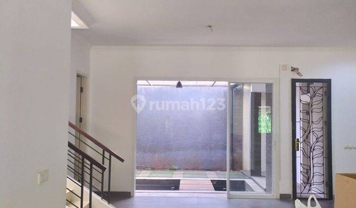 Rumah 2 Lantai No Rumah Cantik Fasilitas Lengkap Siap Huni Dekat Tol Dan Pasar Moderen di Bsd The Green, Tangerang 2