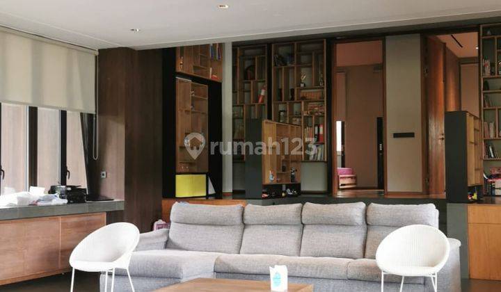 Rumah Mewah Design Industrial,batu Alam Dan Kayu Ulin Bisa Nego Lokasi Dekat Toll Dan Living World Alam Sutera 1