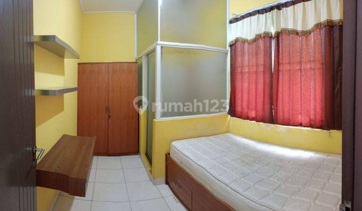 Rumah kos kosan  2 Lantai SHM foresta studento bsd city 2