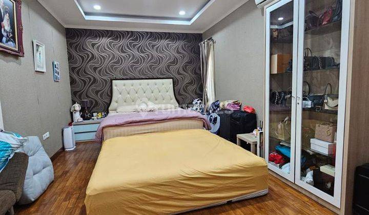 Rumah 2 Lantai Semi Furnished SHM Nego Banged Dekat Aeon Mall Dan Tol Bsd di Bsd De Park, Tangerang 2