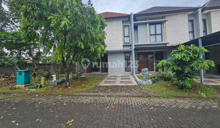 Rumah Eminent Precia Unfurnished di Bsd Eminent, Tangerang 1