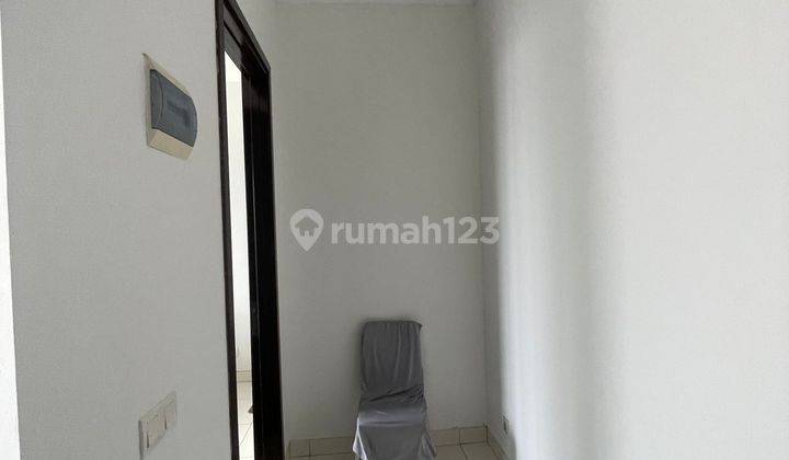 Rumah 2 Lantai Bagus Semi Furnished di Icon Dekat Tol Dan Aeon Mal , Bsd City Tangerang 2