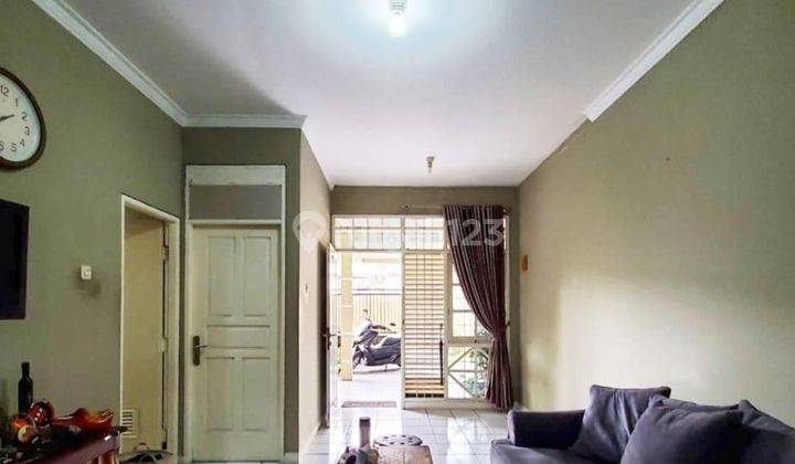 Rumah Bagus Unfurnished SHM di Bsd Nusaloka Lokasi Dekat Tol , Tangerang 2