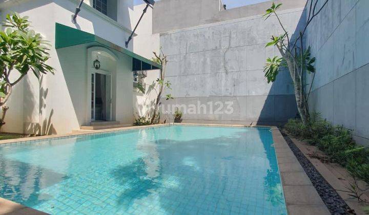 Turun Harga Rumah Mewah Belum Pernah di Huni Ada Privat Pool Furnished di Bsd De Park, Tangerang 1