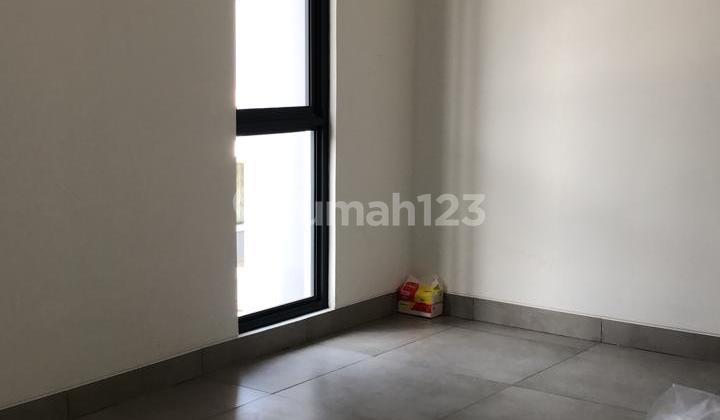Rumah Bagus SIAP HUNI PPJB Yuthica BSD City, Tangerang 2