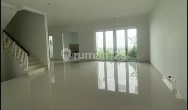 For sale Ready-to-occupy Unfurnished house in Gading Serpong, Tangerang. 2