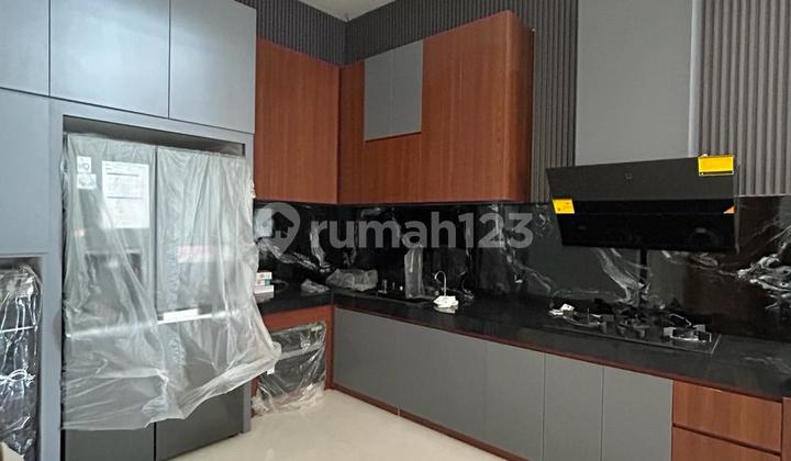 for sale Luxury house with pool Semi Furnished BSD Anggrek Loka, Tangerang