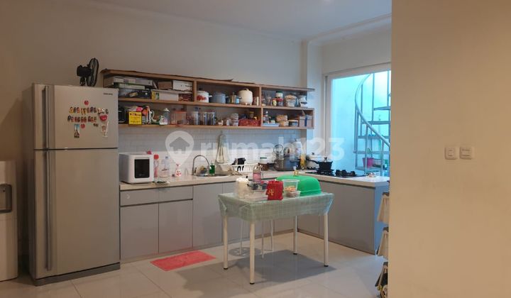 DI JUAL Rumah SIAP HUNI DAN TERAWAT SHM BSD The Icon, Tangerang DI JUAL Rumah SIAP HUNI DAN TERAWAT SHM BSD The Icon, Tangerang