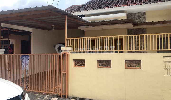 di jual Rumah rapi dan terawat,bisa ditempati tanpa perlu renovasi BSD Griya Loka, Tangerang