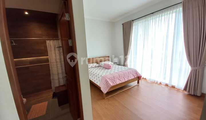 sold American Barn House Semi Furnished BSD Eminent, Tangerang 2