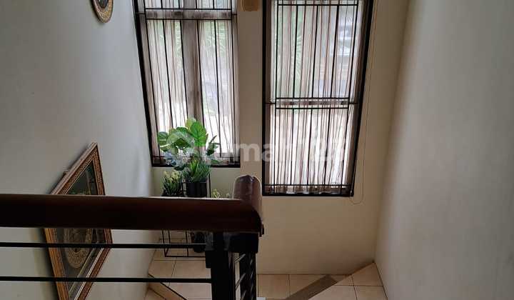 FOR SALE Neat Semi Furnished House RENOVATED BSD Delatinos, Tangerang 2