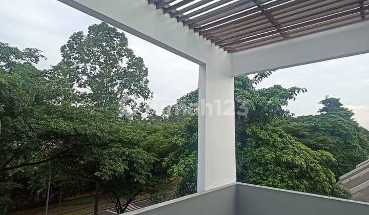 PRICE DROP FOR SALE READY-TO-OCCUPY HOOK HOUSE INDEPENDENT THREE-STORY BUILDING BSD Vanya Park, Tangerang 2