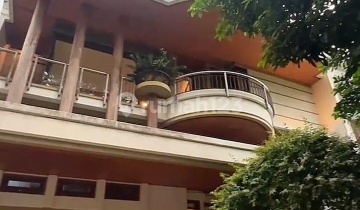 dijual Rumah etnik modern BSD Puspita Loka, Tangerang 1