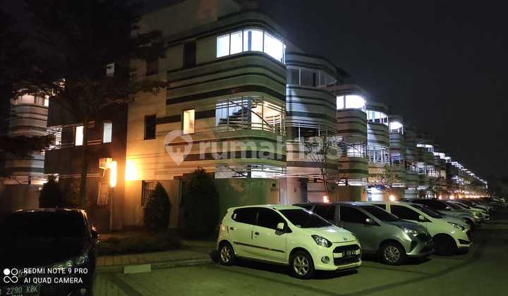 DI JUAL Kost AKTIF DAN PENUH ANARTA HOUSE BSD City, Tangerang DI JUAL Kost AKTIF DAN PENUH ANARTA HOUSE BSD City, Tangerang