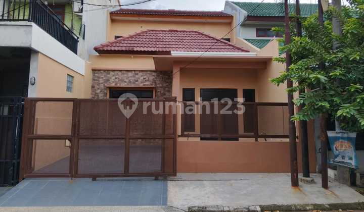 DI JUALMURAH Rumah BRAND NEW SHM BSD Nusaloka, Tangerang