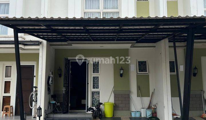 Rumah 2 Lantai Semi Furnished di BSD The Savia, Tangerang 1