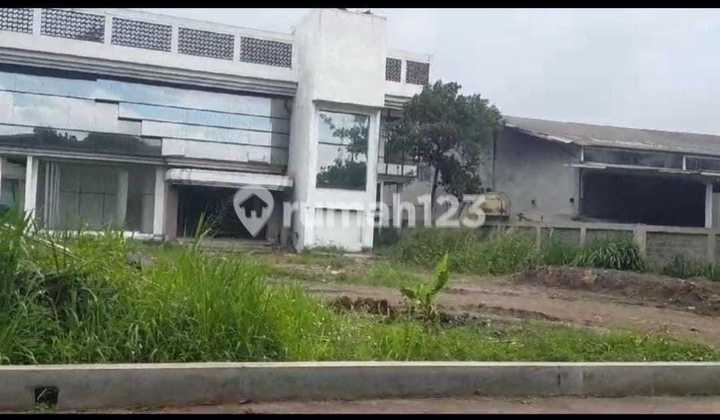 For Sale Ex-Factory, Spacious and Strategic Location on Leuwi Gajah Mainroad in Cimahi