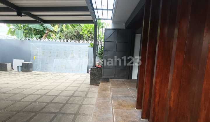 Rumah Elite Full Furnish di Tendean Hegarmanah Bandung Utara 2