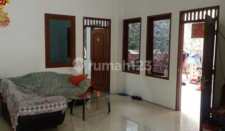 For Rent: 2-Story Shop/Office Near Cimahi City Central Square 2