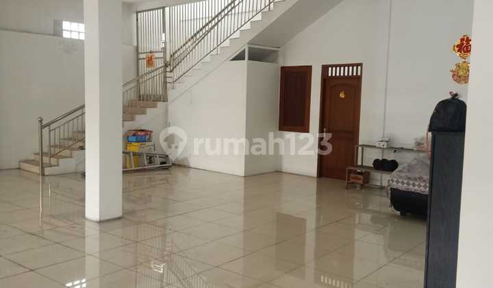 For Rent: 2-Story Shop/Office Near Cimahi City Central Square 1