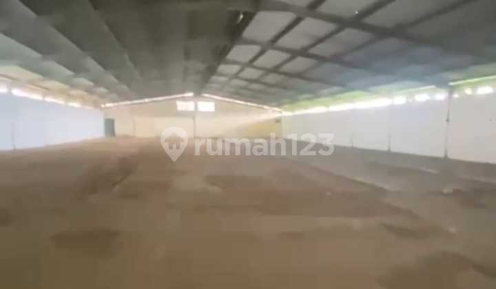 For Sale / Rent Ready-to-use Strategic Warehouse in Majalaya, Bandung