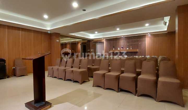 Business Space/Warehouse/Restaurant/Cafe on Pasir Kaliki Main Road, Bandung