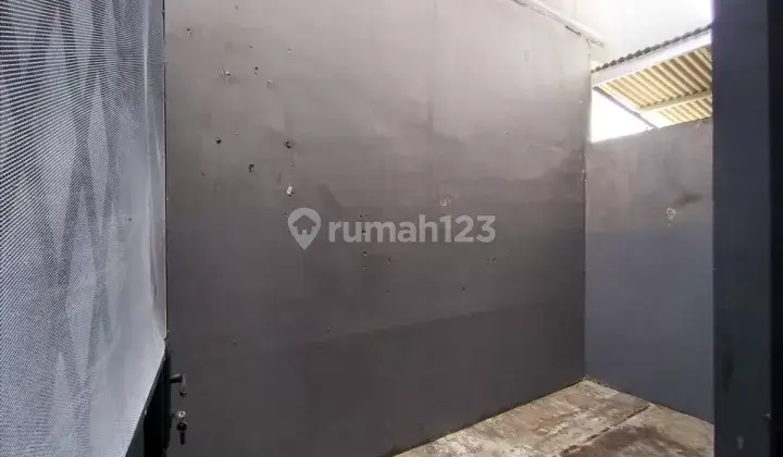 The Villas Ruko 2 1 2 Lt Harga Rumah Jakarta Barat, Dekat Bandara