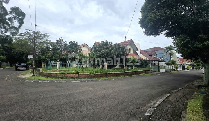 Wts / Dijual Cepat Rumah Luas dan Siap Huni di Anggrek Loka, BSD